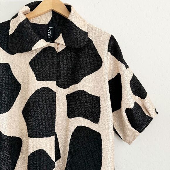 Berek Artistic Textured Abstract Pebbles Jacket Cardigan Cream Black M Like New - Picture 2 of 14